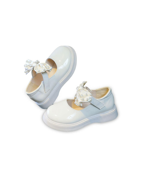 

Hopscotch Girls White Colourblocked PU Sneakers
