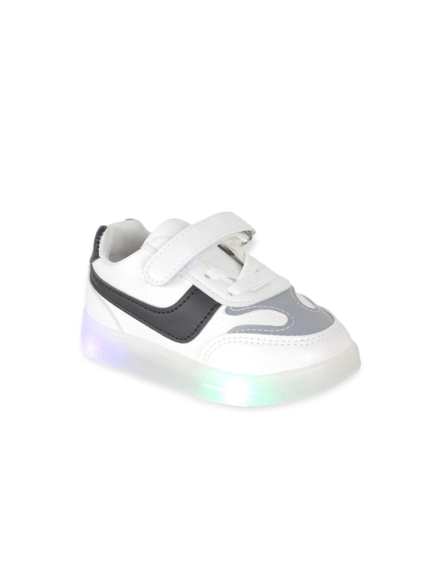 

Hopscotch Unisex Kids Black Striped PU Slip-On Sneakers