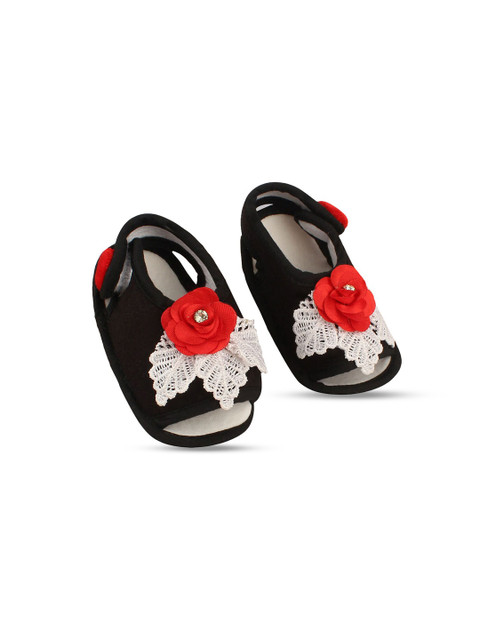 

Hopscotch Girls Black & Red PU Comfort Sandals
