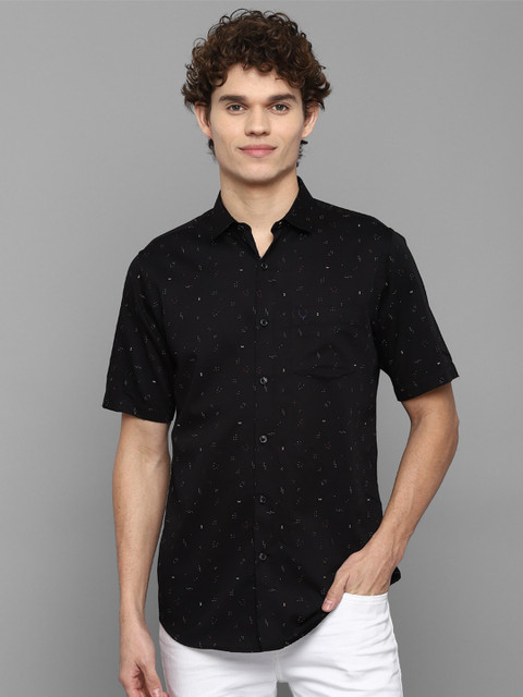 

Allen Solly Men Black Slim Fit Printed Casual Shirt