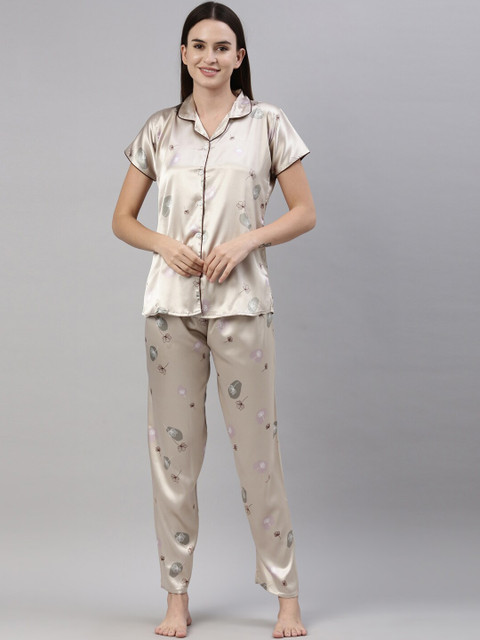 

GOLDSTROMS Women Grey & White Printed Night suit