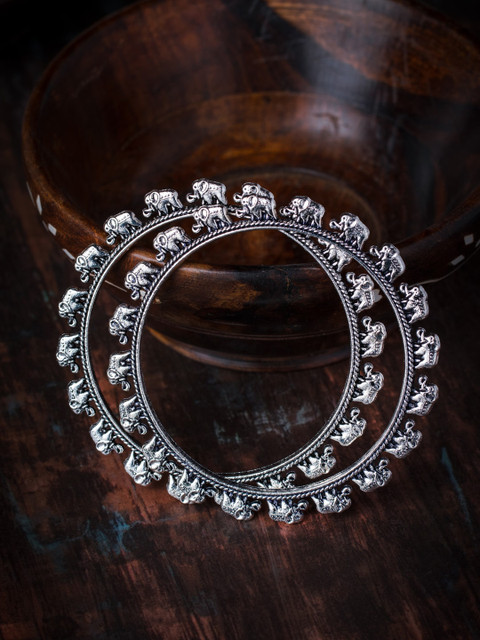 

MORKANTH JEWELLERY Set Of 2 Oxidised Silver-Plated Bangles