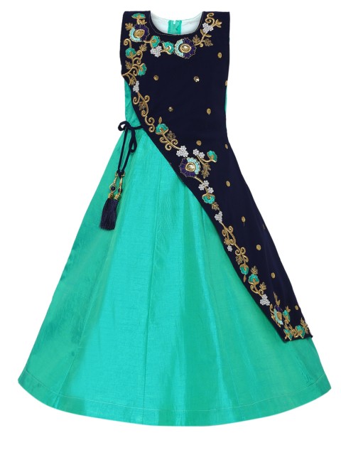 

Aarika Green Floral Maxi Dress