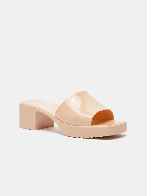 

shoexpress Women Nude-Coloured Clogs