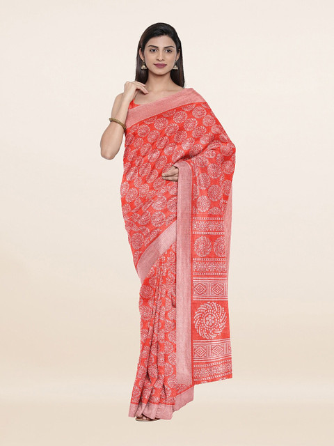 

Pothys Peach-Coloured & White Ethnic Motifs Saree