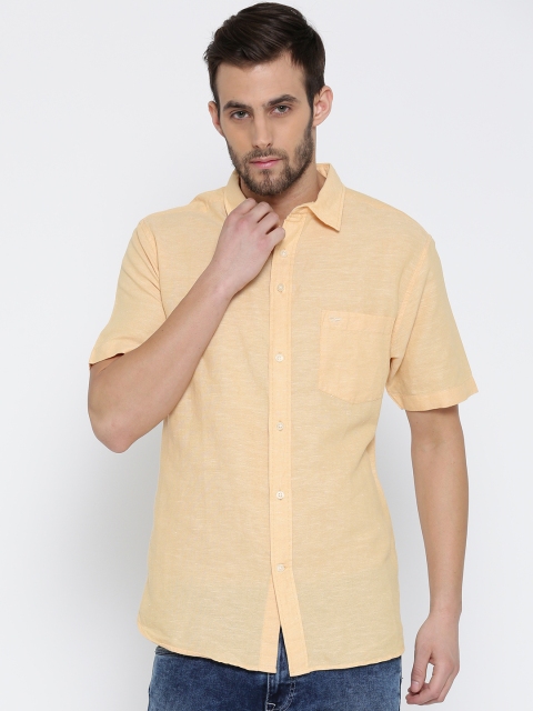 

Red Tape Men Peach-Coloured Solid Casual Shirt