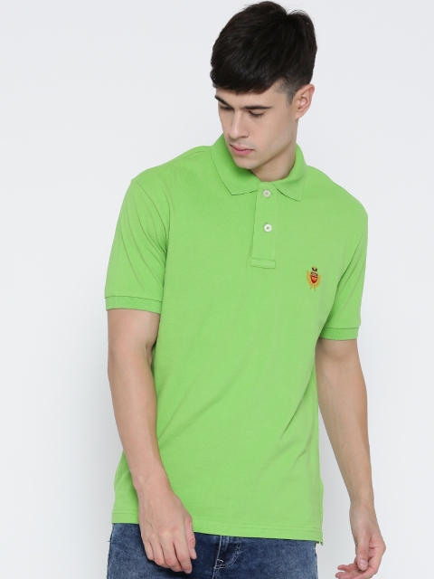 

Red Tape Men Green Solid Slim Polo Collar T-shirt