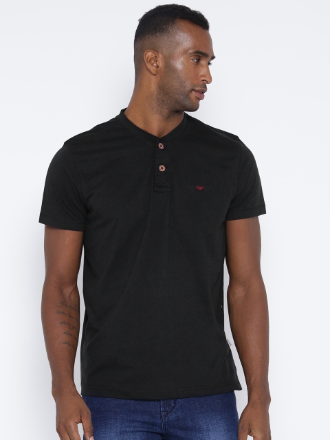 

Red Tape Men Black Solid Henley Neck T-shirt