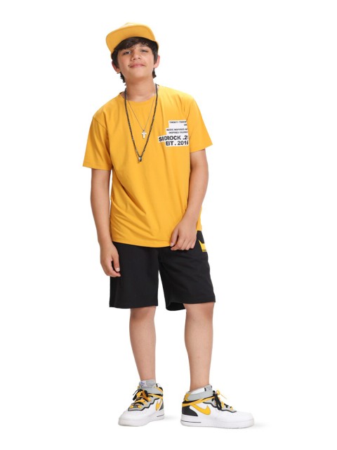 

SIDROCK Boys Yellow & Blue Printed T-shirt with Shorts
