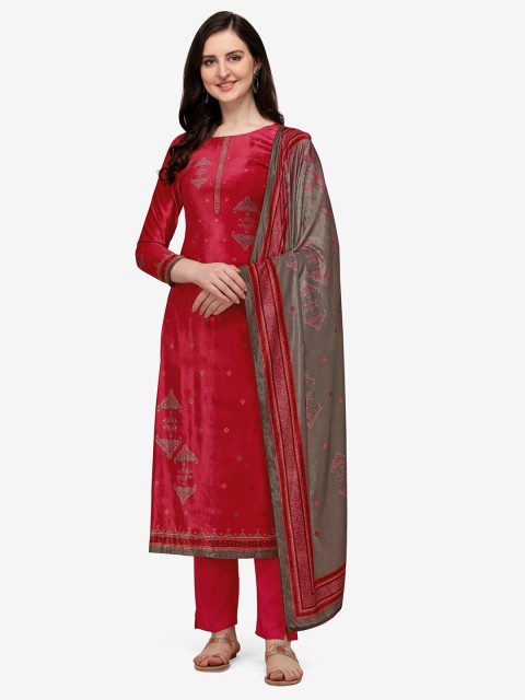 

Jansi Red & Green Printed Unstitched Dress Material