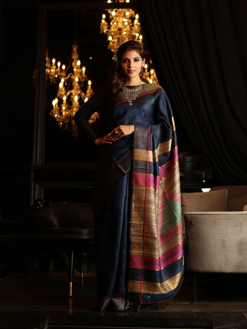 

BEATITUDE Blue & Gold-Toned Ethnic Motifs Pure Silk Saree