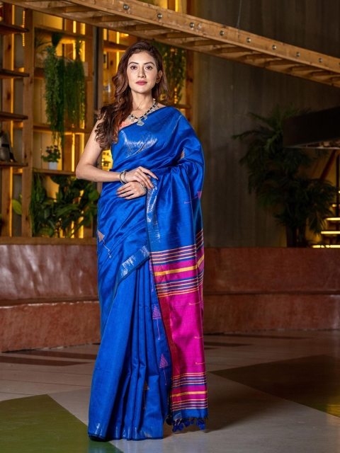 

BEATITUDE Blue & Pink Woven Design Zari Pure Silk Handloom Saree