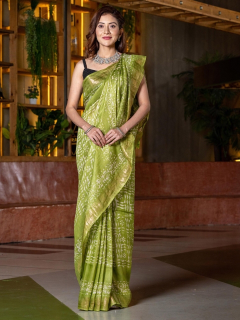 

BEATITUDE Green & Gold-Toned Batik Linen Blend Saree