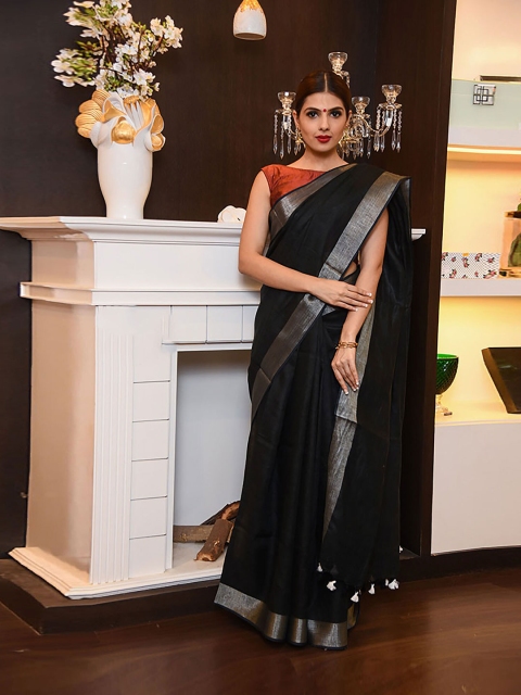 

BEATITUDE Black Pure Linen Saree