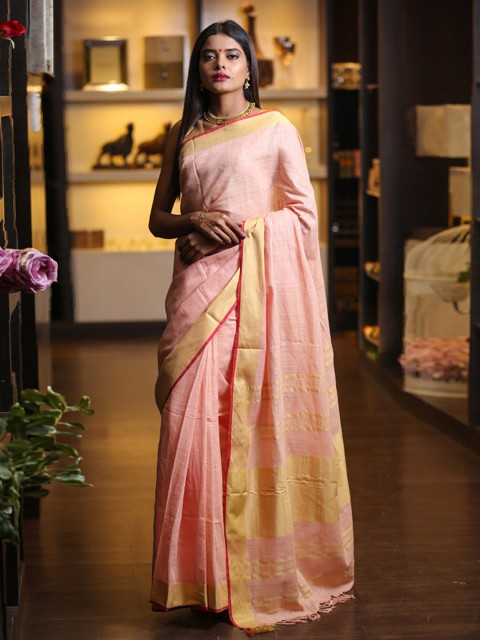 

BEATITUDE Peach-Coloured & Gold-Toned Pure Cotton Saree