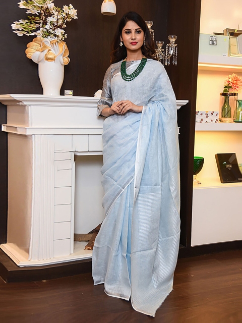

BEATITUDE Blue Striped Zari Pure Linen Saree