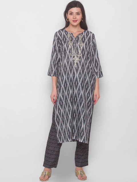 

ZOLA Women Grey Striped High Slit Kurti with Trousers