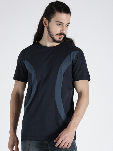 

Antony Morato Men Navy Panelled Round Neck T-shirt, Navy blue