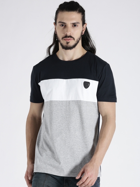 

Antony Morato Men Navy Colourblocked Round Neck T-shirt, Navy blue