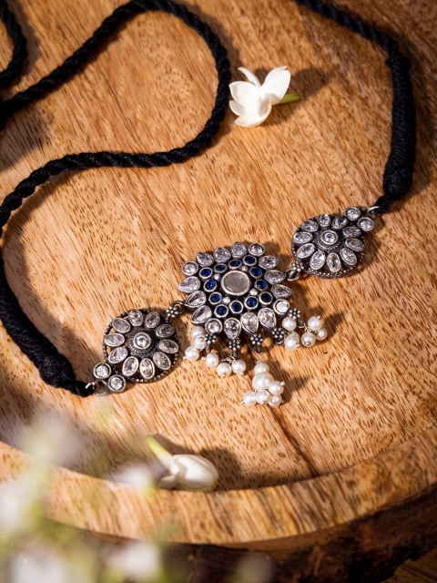 

INDYA Blue & Silver-Plated Choker Necklace