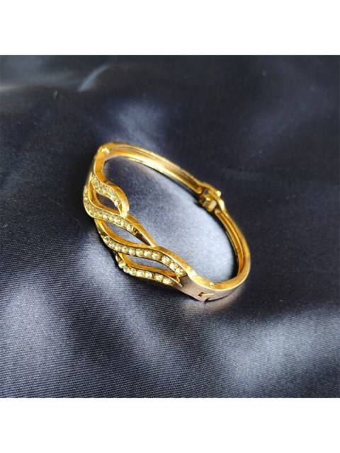 

ANNA CREATIONS Women Gold-Toned Gold-Plated Kada Bracelet