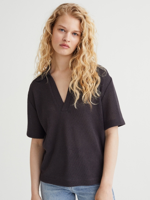 

H&M Grey Knitted Collared Top