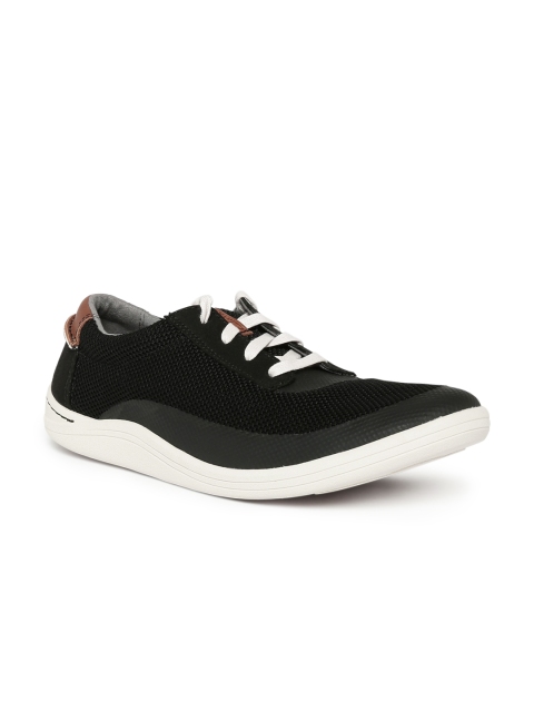 

Clarks Men Black Sneakers