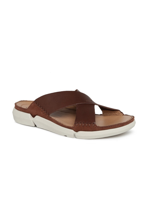 

Clarks Men Brown Leather Sandals