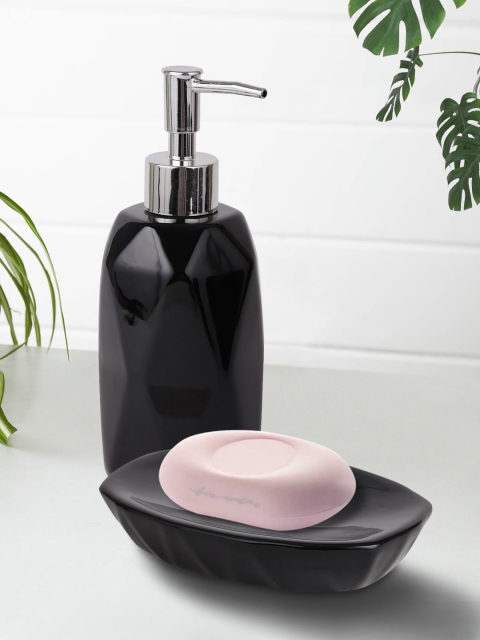 

House Of Accessories Set of 2 Black Bath Accessories