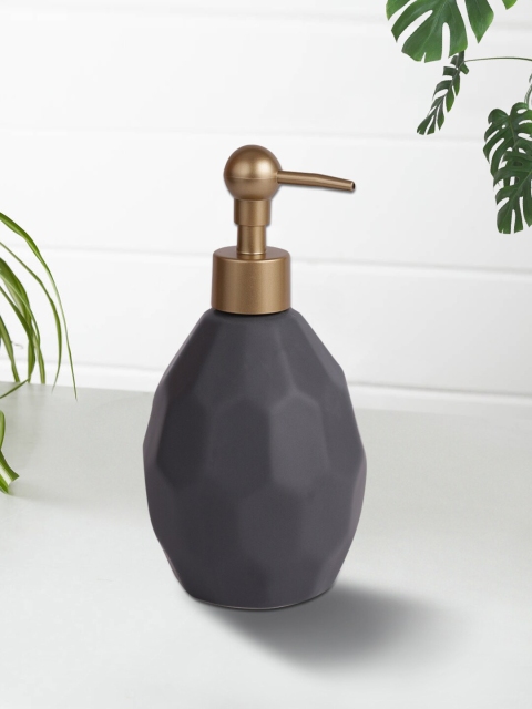 

House Of Accessories Grey ceramic Bathroom Accessories