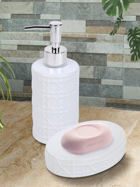 

House Of Accessories Set of 2 White Textured Bathroom Accessories