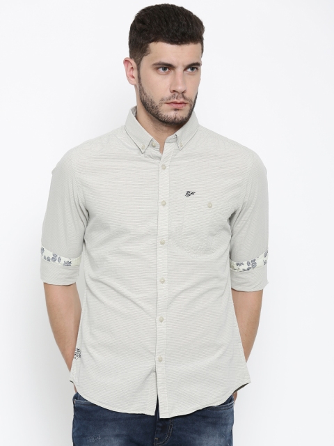 

Ed Hardy Men Beige Slim Fit Pinstriped Casual Shirt