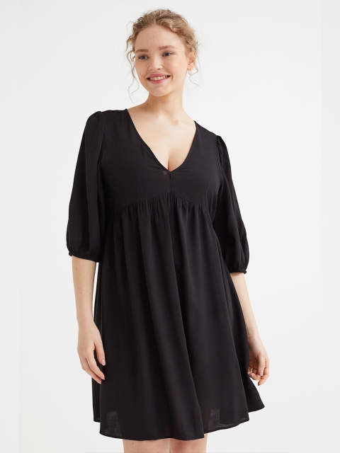 

H&M Black MAMA Balloon-Sleeved Dress