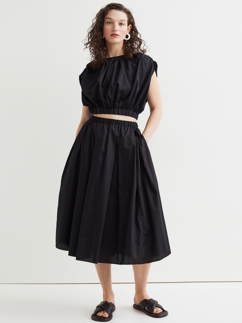 

H&M Women Black Wide Twill Skirt