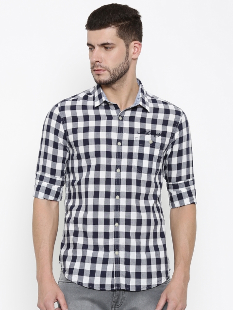 

Ed Hardy Men White & Navy Slim Fit Checked Casual Shirt