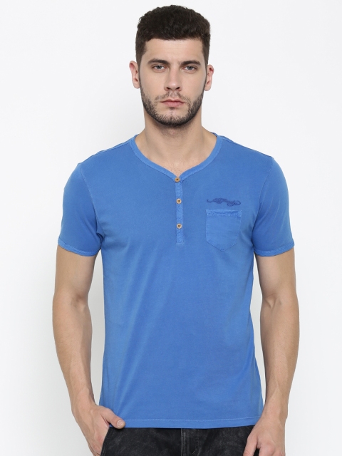 

Ed Hardy Men Blue Solid V-Neck T-shirt