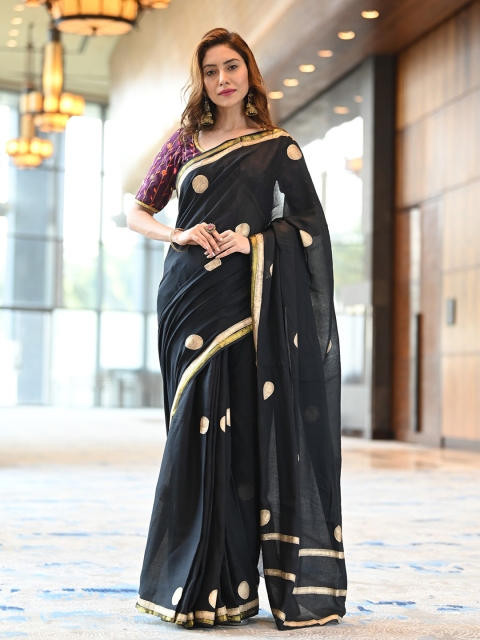 

BEATITUDE Black & Gold-Toned Zari Pure Cotton Block Print Saree