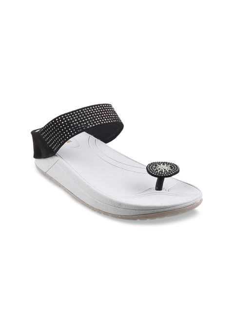 

Mochi Women Black Embellished One Toe Flats
