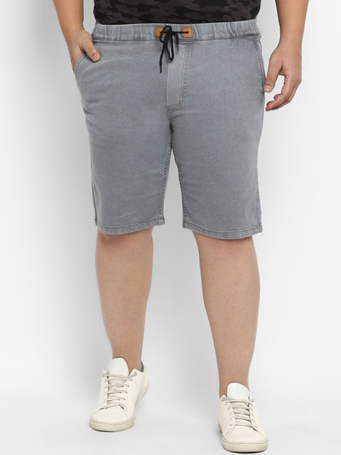 

Urbano Plus Men Grey Shorts