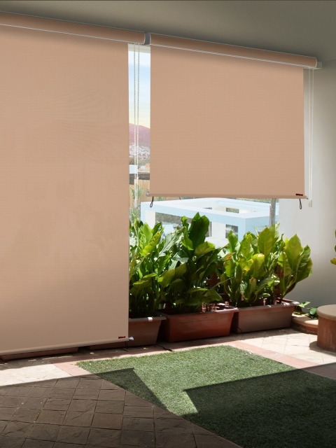 

Hippo Beige Room Darkening Window Blinds