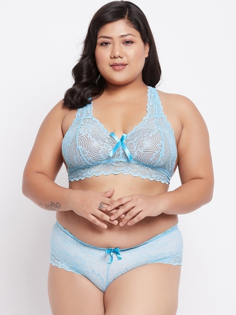 

SECRETS BY ZEROKAATA Women Turquoise Blue Self-Design Lace Lingerie Set