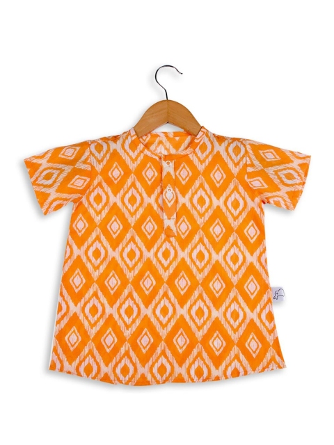 

SuperBottoms Orange & White Geometric Printed Kurti