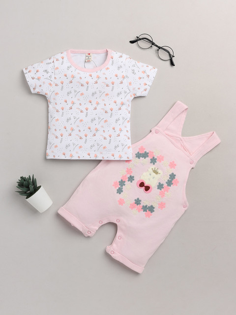 

BRATS AND DOLLS Boys Pink Pure Cotton Printed Rompers