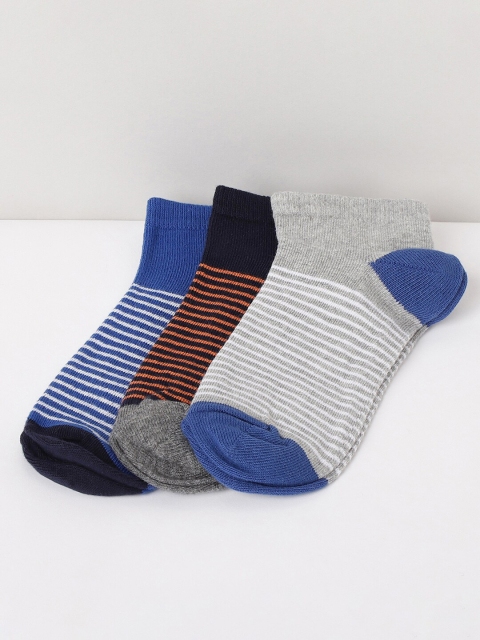 

max Boys Pack of 3 Assorted Ankle Length Socks, Multi