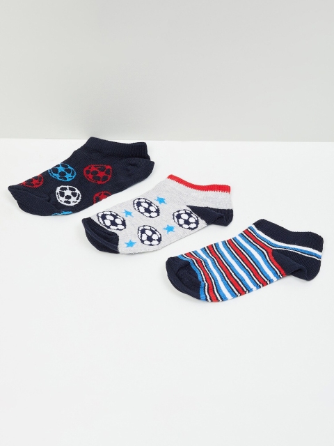 

max Boys Pack Of 3 Assorted Cotton Ankle-Length Socks