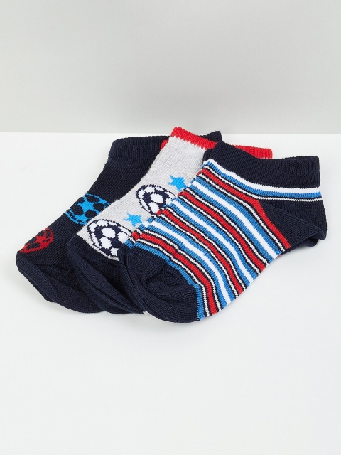 

max Boys Pack Of 3 Assorted Ankle-Length Cotton Socks, Multi