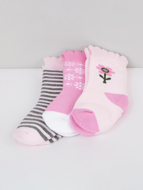 

max Girls Pack Of 3 Assorted Ankle-Length Cotton Socks, Multi