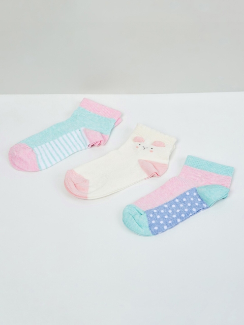 

max Girls Pack Of 3 Assorted Ankle-Length Cotton Socks, Multi