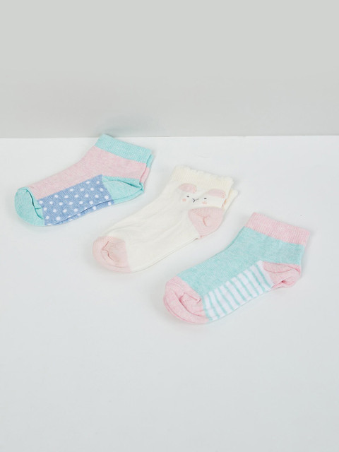 

max Girls Pack of 3 Assorted Patterened Cotton Socks