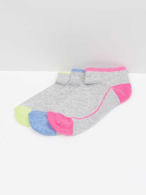 

max Girls Pack of 3 Assorted Ankle Length Cotton Socks